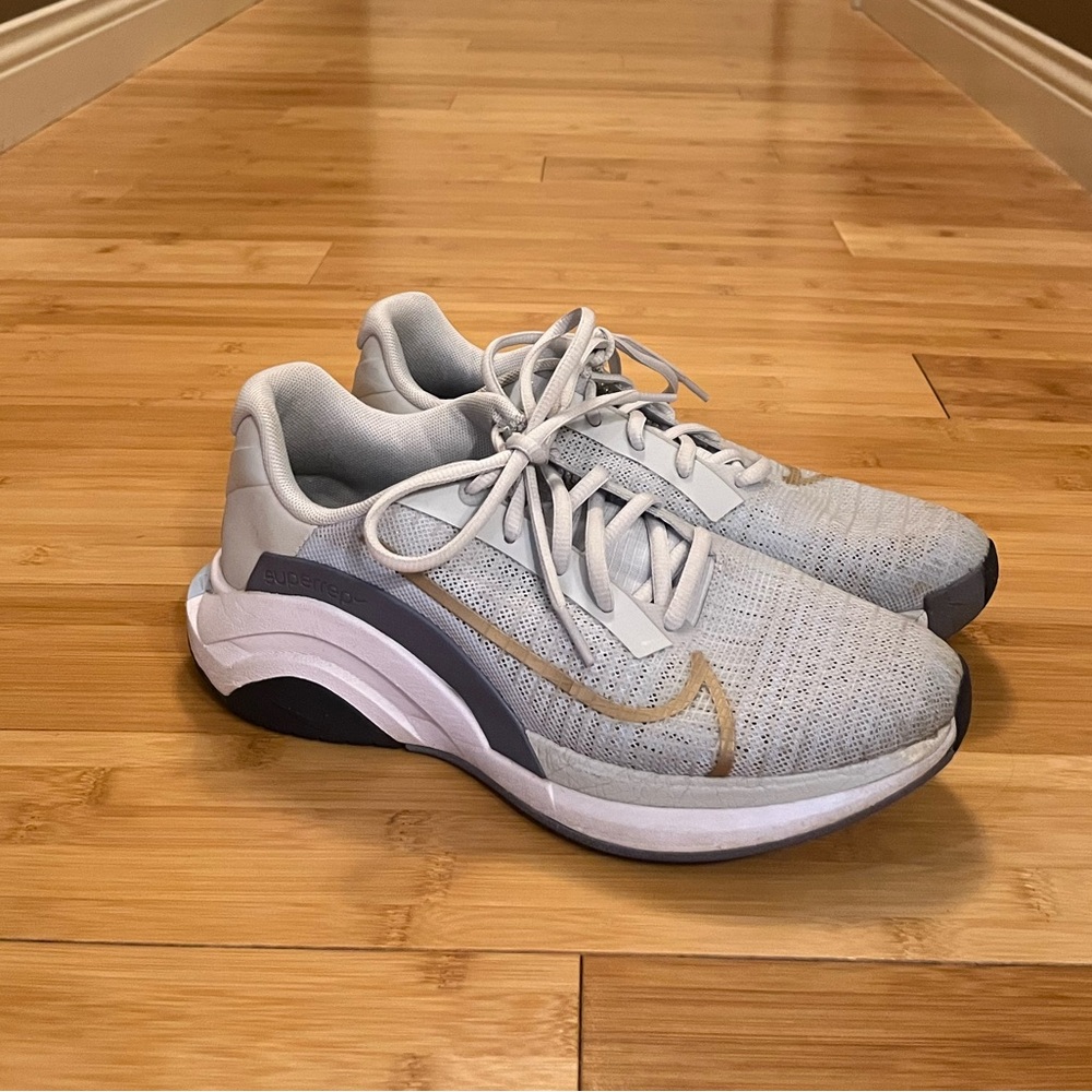 Nike Women’s ZoomX SuperRep Surge Shoes- Size 8.5